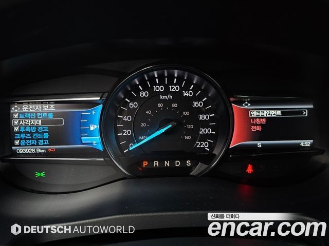 Ford Explorer 2018 — photo 8