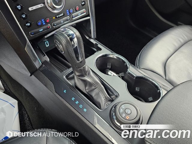 Ford Explorer 2018 — photo 9