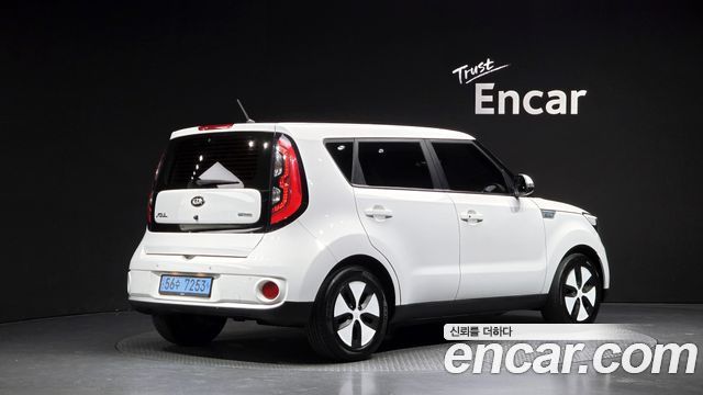 Kia Soul 2018 — photo 2