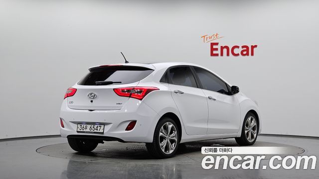 Hyundai i30 2014 — photo 2