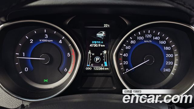 Hyundai i30 2014 — photo 11