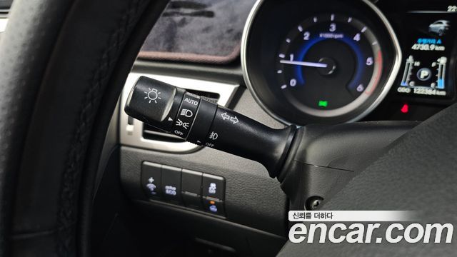 Hyundai i30 2014 — photo 23