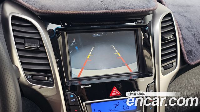 Hyundai i30 2014 — photo 26