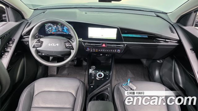 Kia Niro 2024 — photo 10