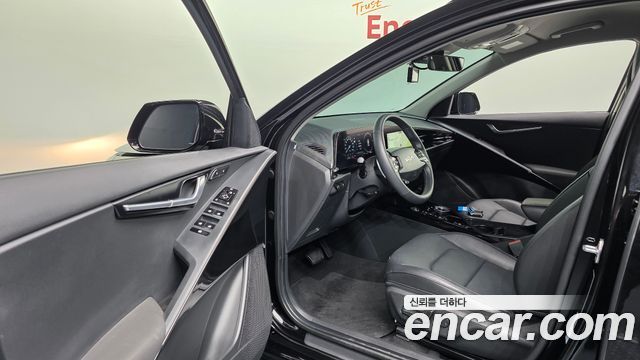 Kia Niro 2024 — photo 13