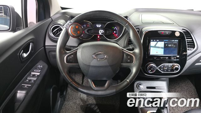 Renault Korea QM3 2018 — photo 19