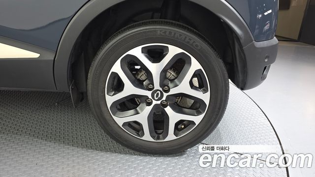 Renault Korea QM3 2018 — photo 7