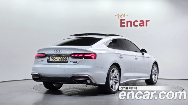 Audi A5 2021 — photo 2