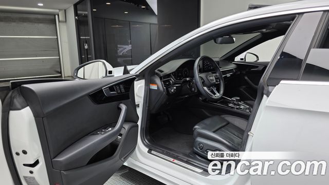 Audi A5 2021 — photo 13
