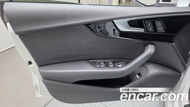 Audi A5 2021 — photo 14
