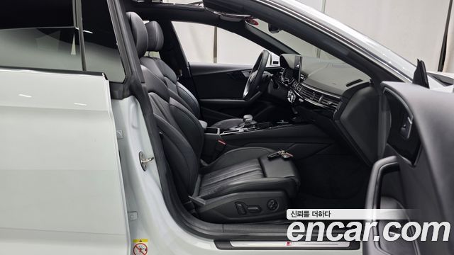 Audi A5 2021 — photo 16