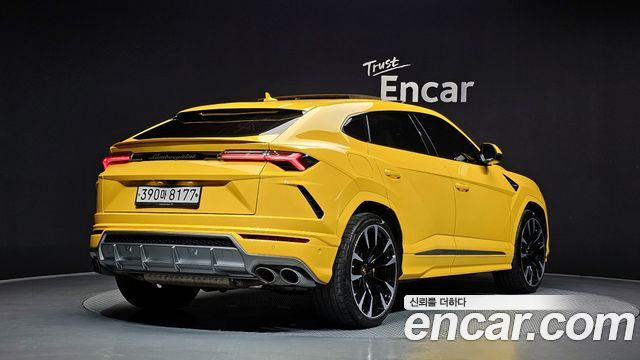 Lamborghini Urus 2020 — photo 2