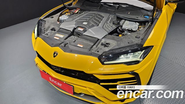 Lamborghini Urus 2020 — photo 6