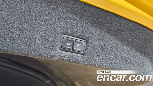 Lamborghini Urus 2020 — photo 20