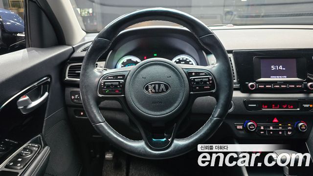 Kia Niro 2018 — photo 19
