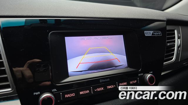 Kia Niro 2018 — photo 21