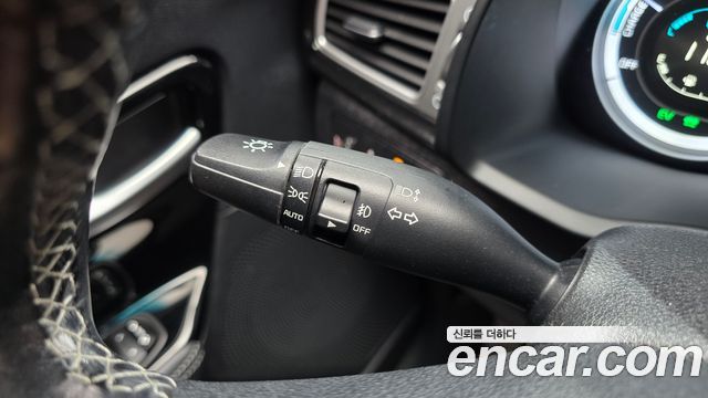 Kia Niro 2018 — photo 25