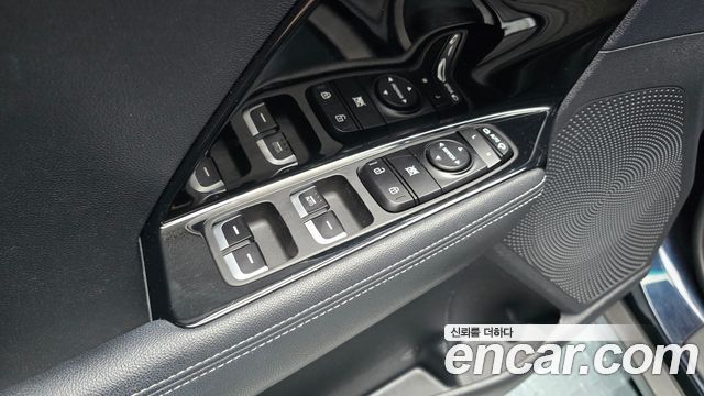 Kia Niro 2018 — photo 27