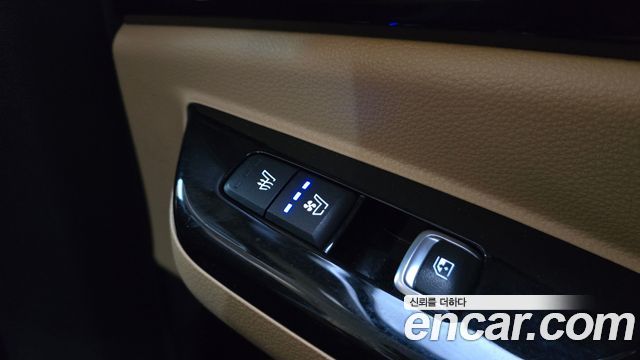 Kia Canival 2023 — photo 22