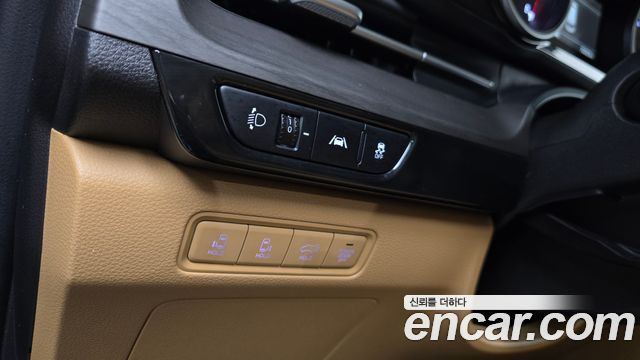 Kia Canival 2023 — photo 23