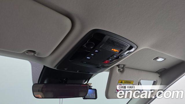 Kia Canival 2025 — photo 24