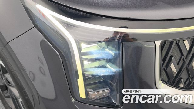 Kia Canival 2025 — photo 8