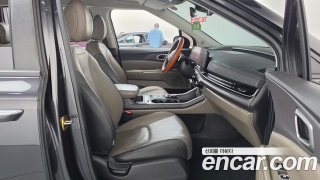 Kia Canival 2025 — photo 16