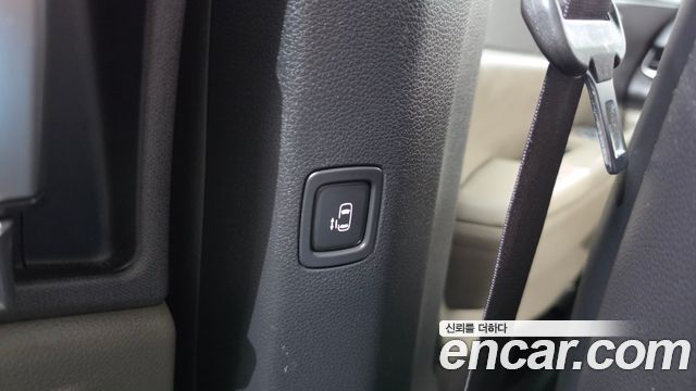 Kia Canival 2025 — photo 30