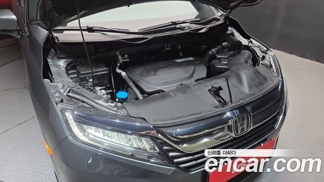 Honda Odyssey 2018 — photo 6