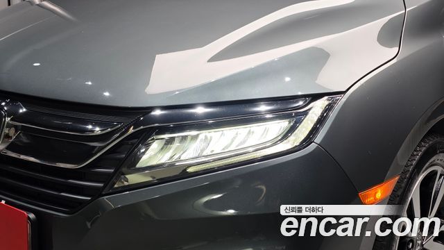 Honda Odyssey 2018 — photo 8