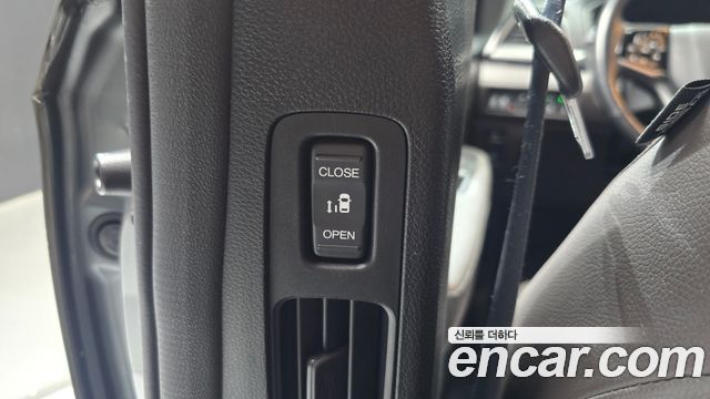 Honda Odyssey 2018 — photo 27