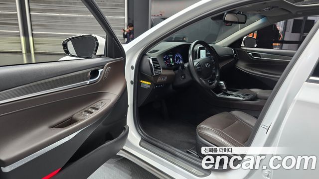Hyundai Grandeur 2018 — photo 13