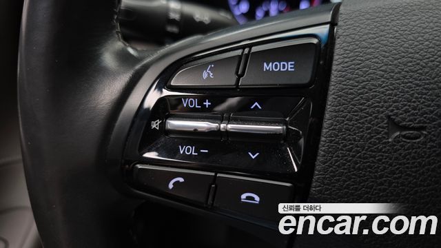 Hyundai Grandeur 2018 — photo 29