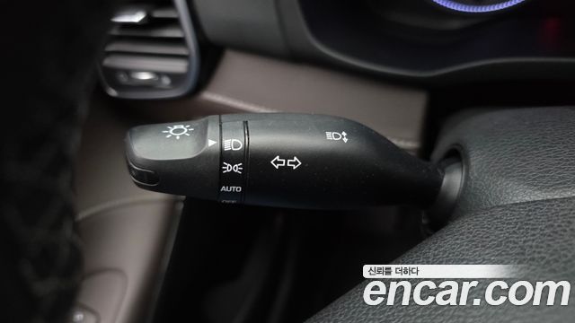 Hyundai Grandeur 2018 — photo 33