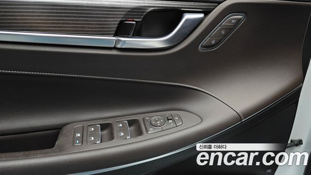 Hyundai Grandeur 2018 — photo 38