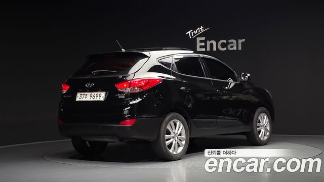 Hyundai Tucson 2010 — photo 2