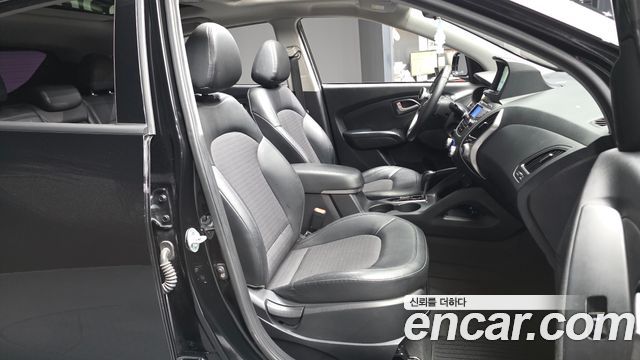 Hyundai Tucson 2010 — photo 11