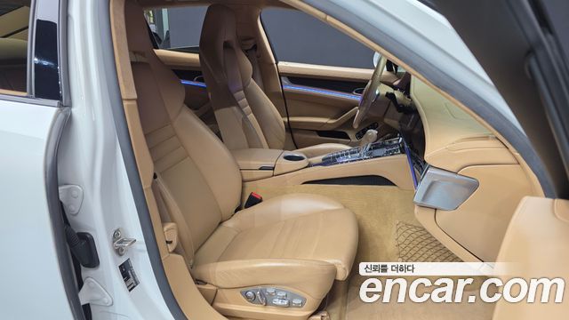 Porsche Panamera 2016 — photo 11