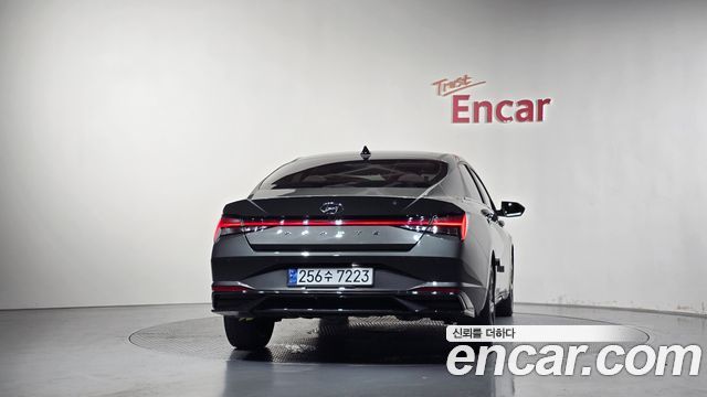 Hyundai AVANTE 2021 — photo 4