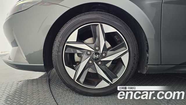 Hyundai AVANTE 2021 — photo 5