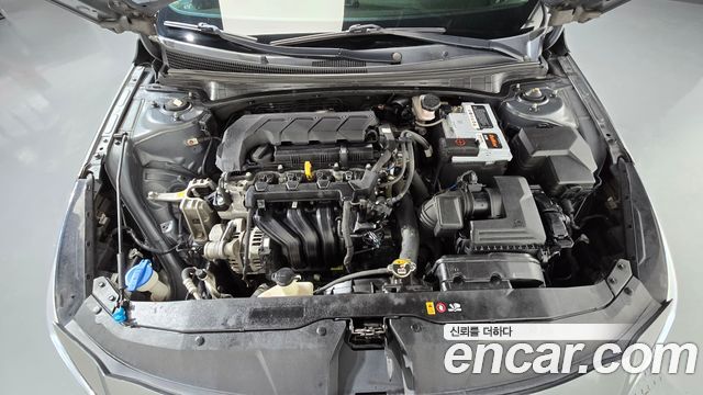 Hyundai AVANTE 2021 — photo 6