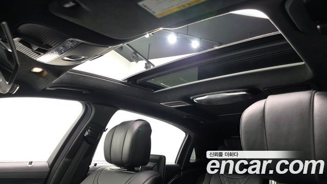 Mercedes-Benz S-Class 2016 — photo 18