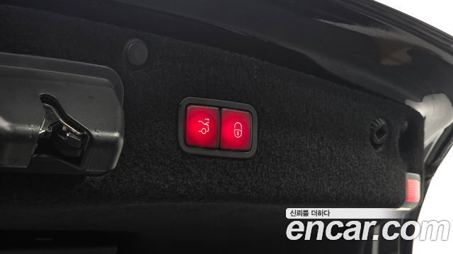 Mercedes-Benz S-Class 2016 — photo 19