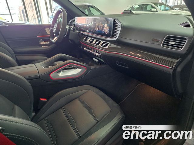 Mercedes-Benz GLE-Class 2025 — photo 9