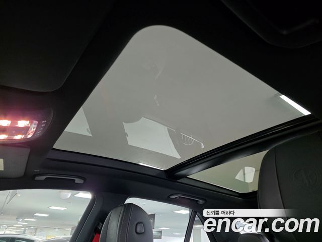 Mercedes-Benz GLE-Class 2025 — photo 12
