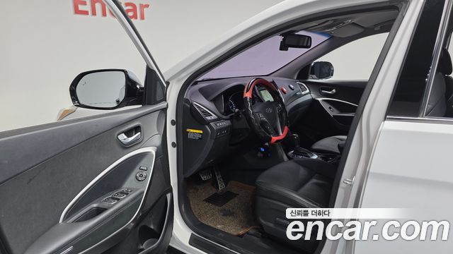 Hyundai Santafe 2018 — photo 13