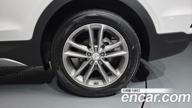 Hyundai Santafe 2018 — photo 7