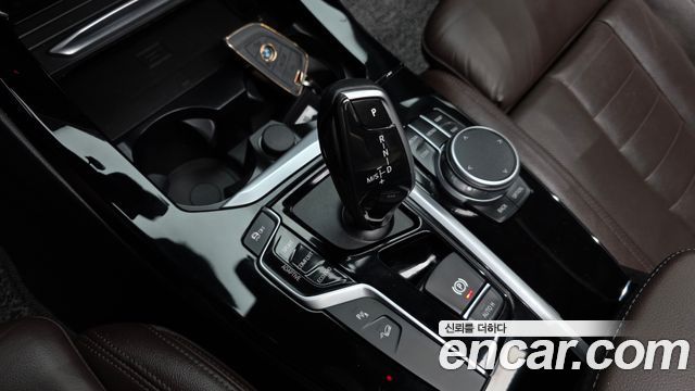 BMW X3 2021 — photo 9