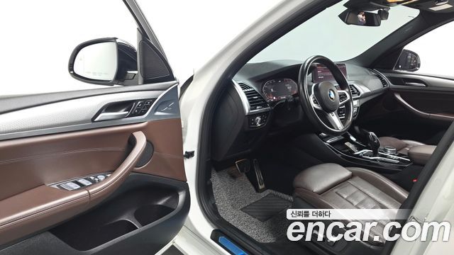 BMW X3 2021 — photo 10