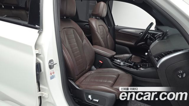 BMW X3 2021 — photo 11